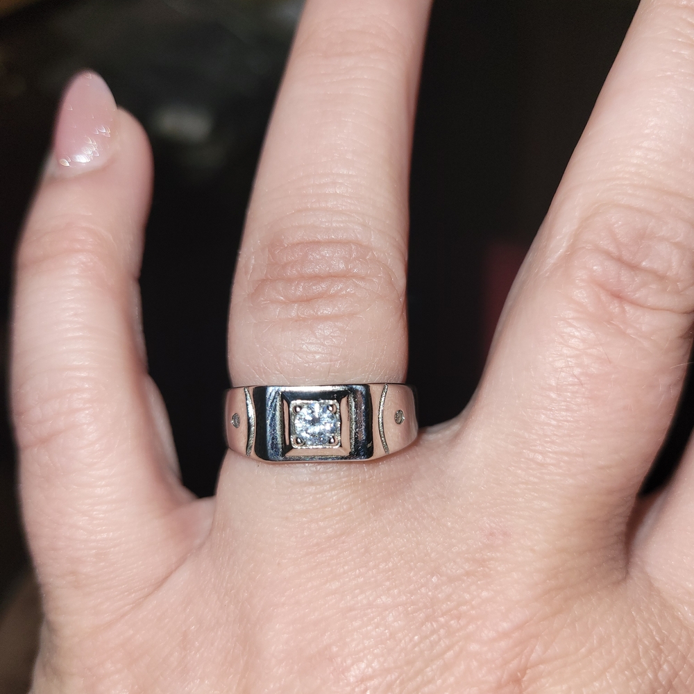 Elegant Silver Ring with Diamond (?) Accent 925